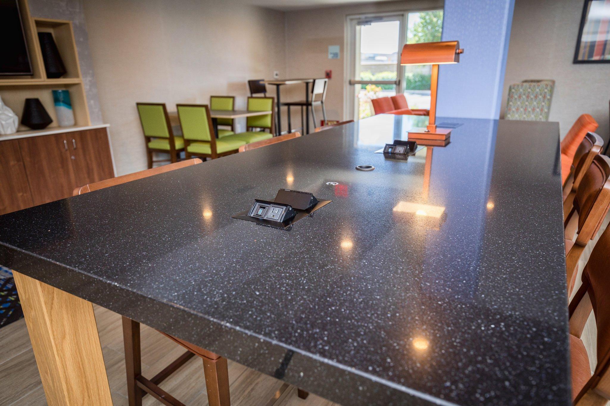 Holiday Inn Express Hotel & Suites Modesto-Salida By Ihg Buitenkant foto