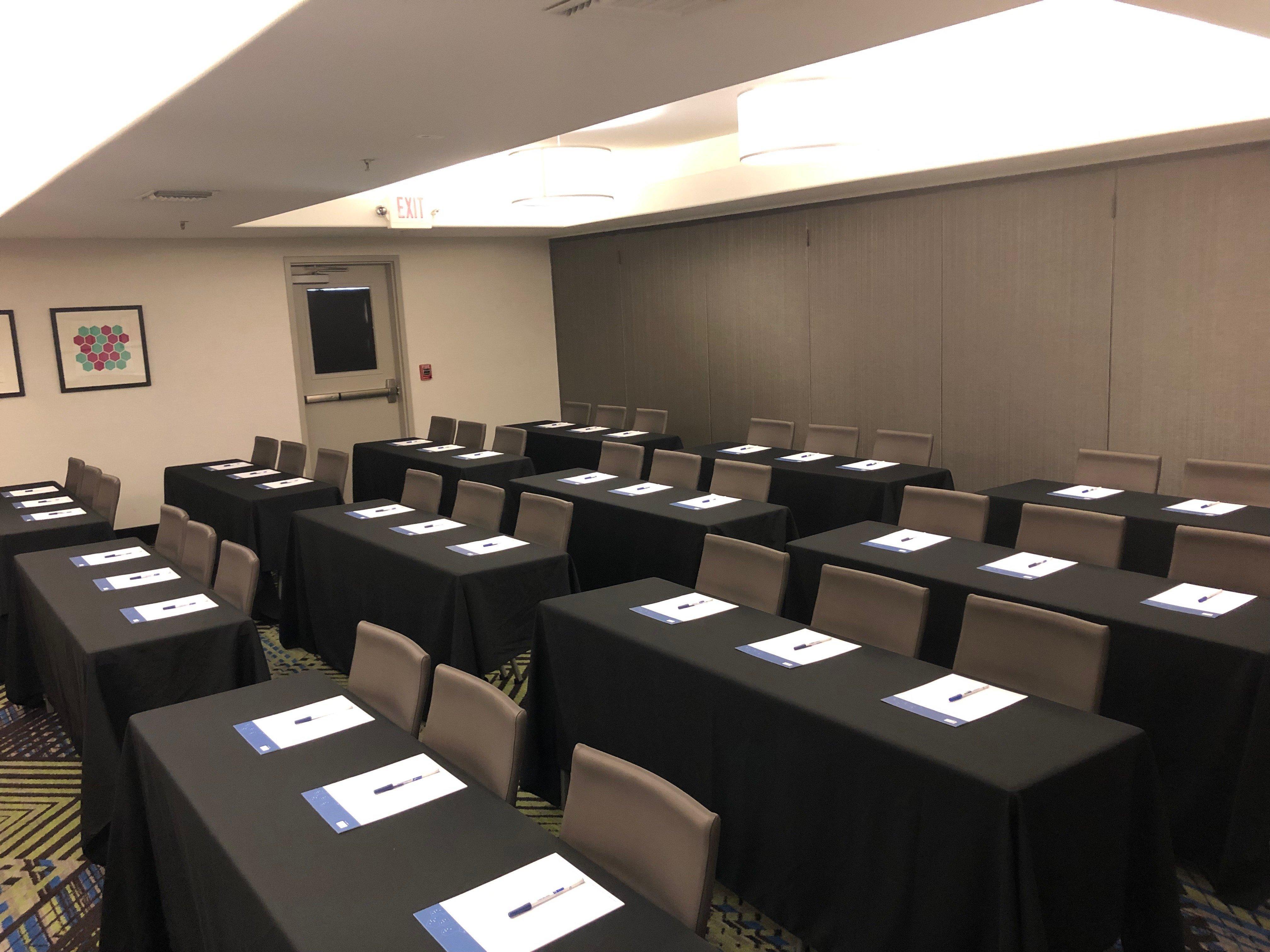 Holiday Inn Express Hotel & Suites Modesto-Salida By Ihg Buitenkant foto