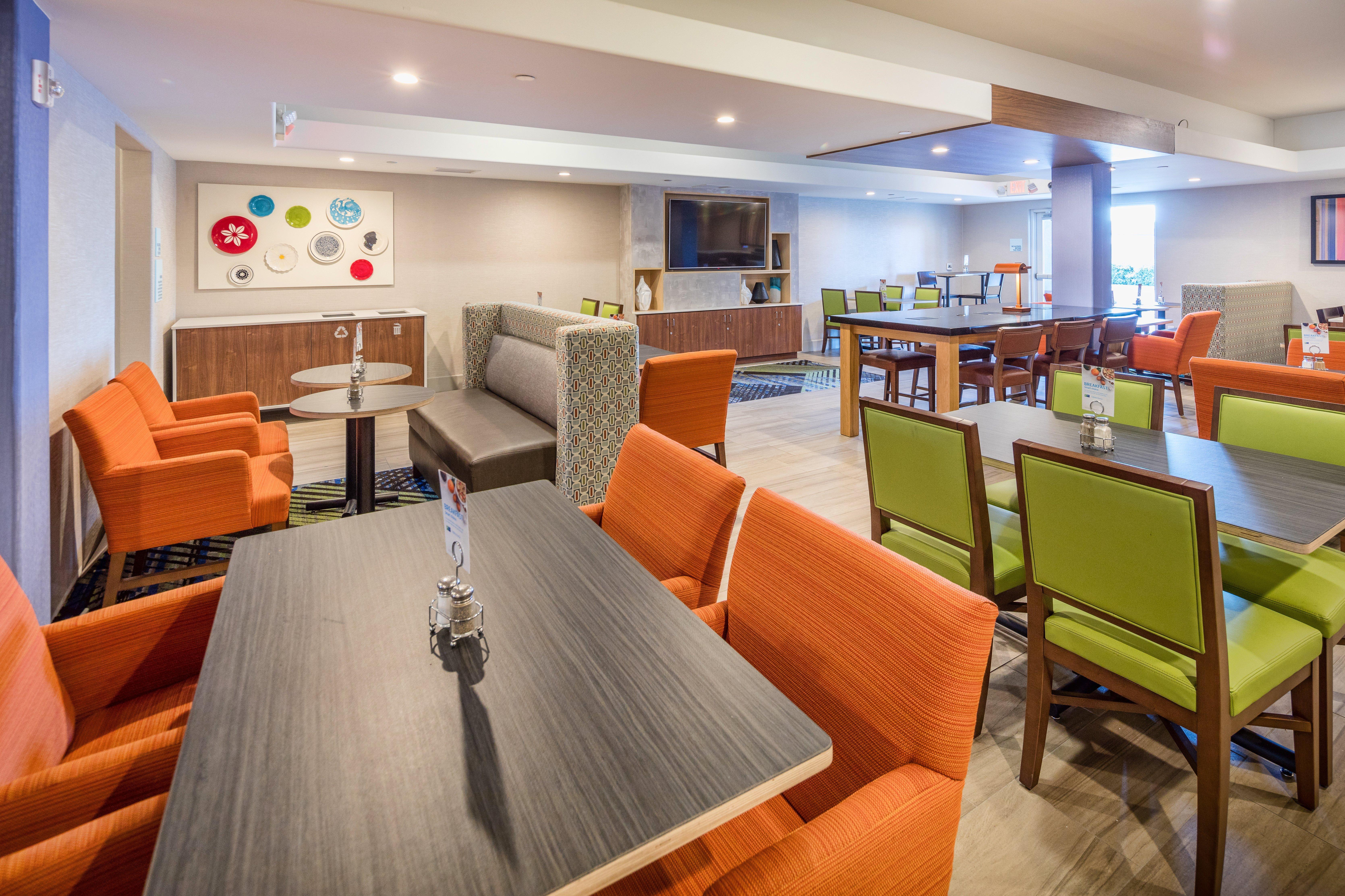Holiday Inn Express Hotel & Suites Modesto-Salida By Ihg Buitenkant foto
