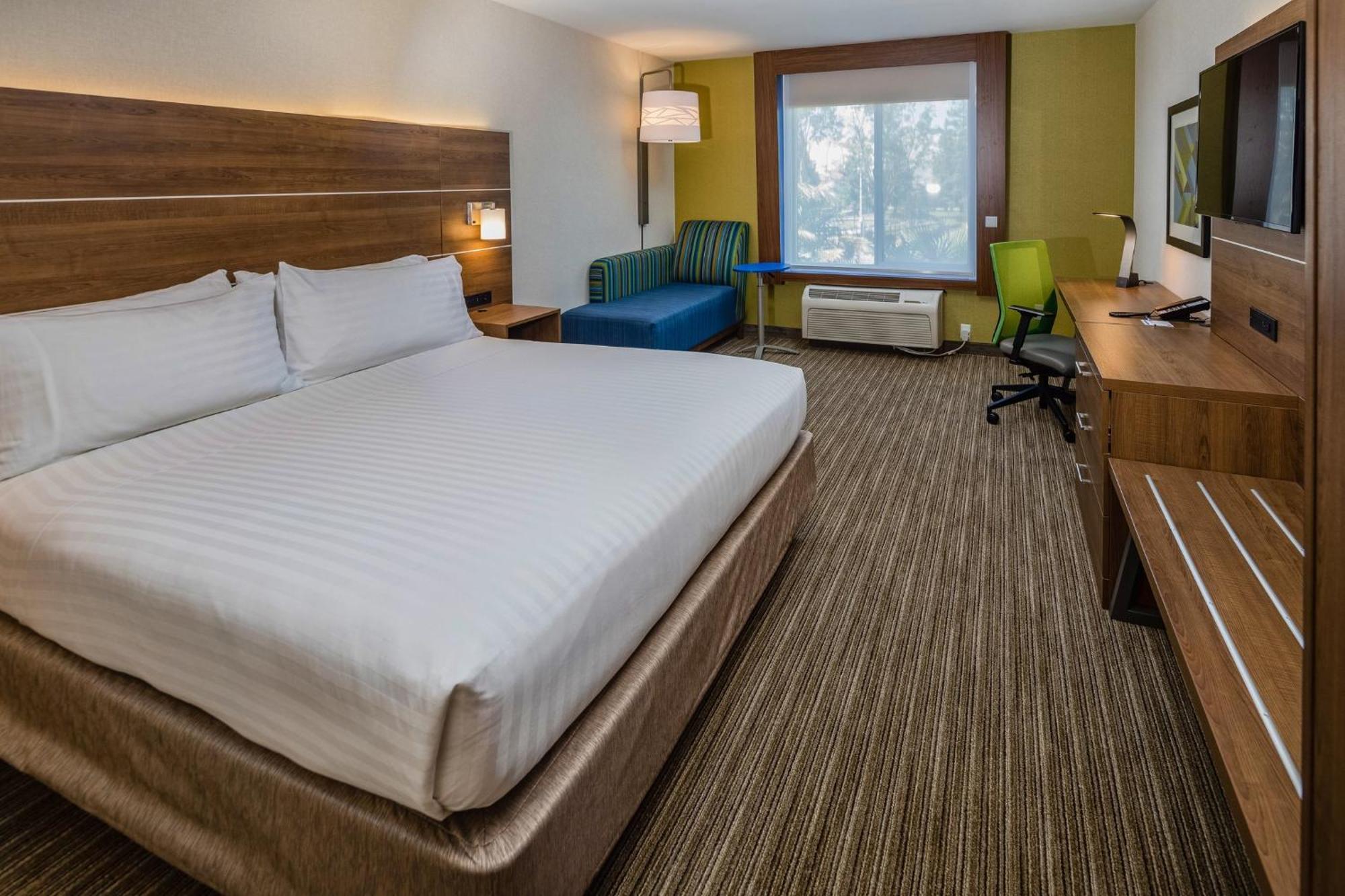 Holiday Inn Express Hotel & Suites Modesto-Salida By Ihg Buitenkant foto