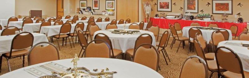 Holiday Inn Express Hotel & Suites Modesto-Salida By Ihg Buitenkant foto