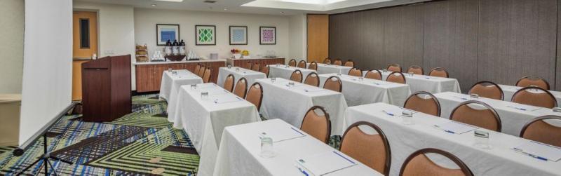 Holiday Inn Express Hotel & Suites Modesto-Salida By Ihg Buitenkant foto