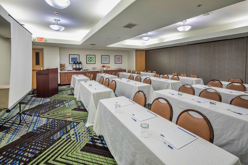 Holiday Inn Express Hotel & Suites Modesto-Salida By Ihg Buitenkant foto